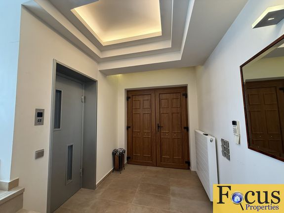 Detached home 415 sqm for sale, Athens - South, Alimos