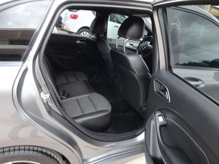 Mercedes-Benz B 180 2015 URBAN DIEZEL AUTOMATIC-thumb-9