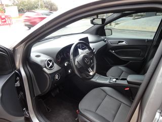 Mercedes-Benz B 180 2015 URBAN DIEZEL AUTOMATIC-thumb-12