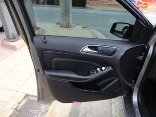 Mercedes-Benz B 180 2015 URBAN DIEZEL AUTOMATIC-thumb-17