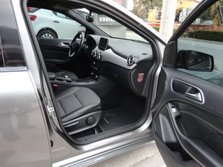 Mercedes-Benz B 180 2015 URBAN DIEZEL AUTOMATIC-thumb-26