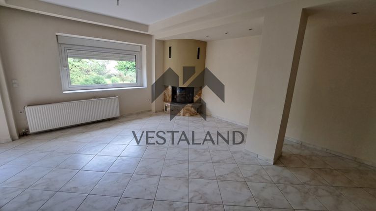 Apartment 140 sqm for rent, Athens - North, Vrilissia