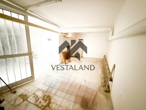 Hall 62 sqm for sale, Athens - South, Zografou
