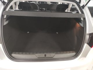 Peugeot 308 2021 1.5D-130HP-thumb-7