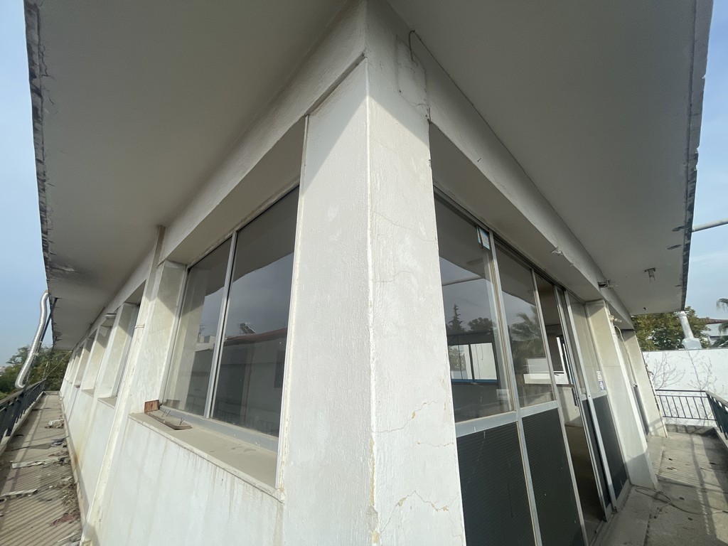 Κατάστημα 300 τ.μ. πρός ενοικίαση, Θεσσαλονίκη - Περιφ/Κοί Δήμοι, Πολίχνη