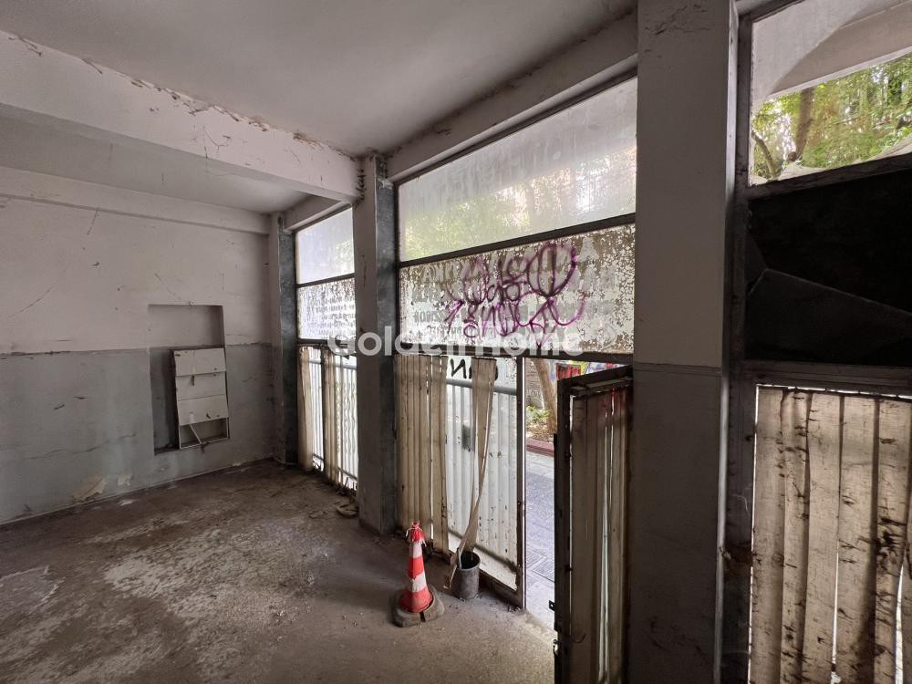 Κατάστημα 70 τ.μ. προς πώληση, Πλατεία Βάθης