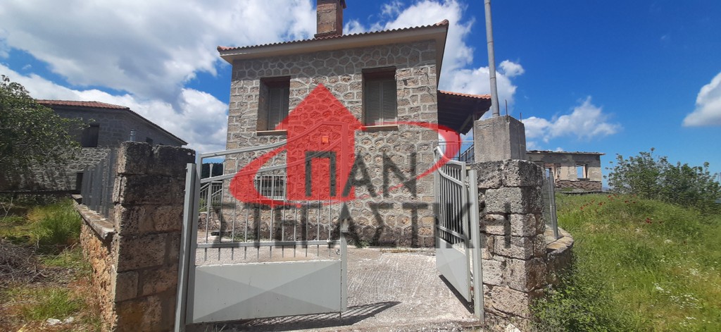 Μονοκατοικία 192 τ.μ. πρός πώληση, Κορινθία, Σικυώνα