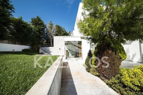 Μονοκατοικία 1.055 τ.μ. για πώληση
