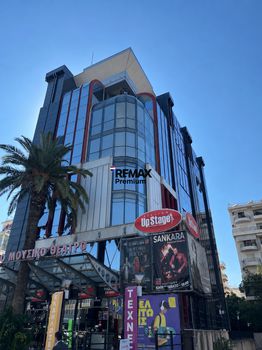 Office 255 sqm for rent