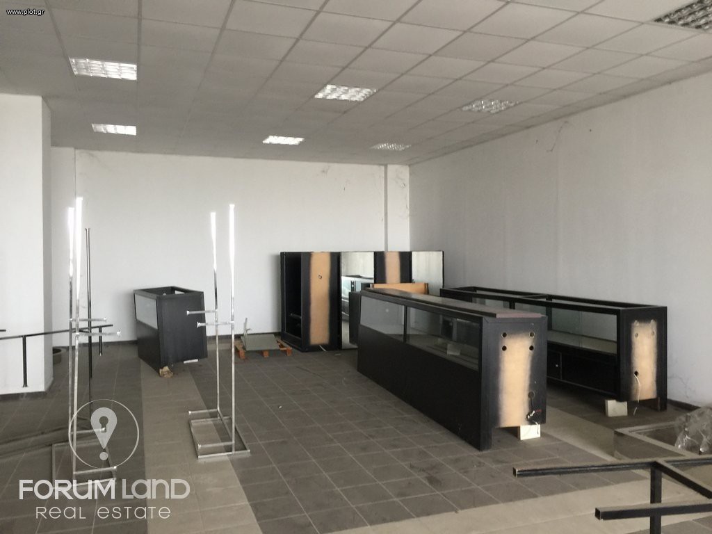 Κατάστημα 317 τ.μ. προς ενοικίαση, Κέντρο Καλαμαριάς