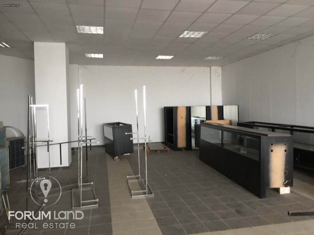 Κατάστημα 317 τ.μ. προς ενοικίαση, Κέντρο Καλαμαριάς
