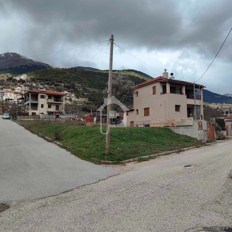 Land plot 405 sqm for sale, Evrytania, Karpenisi