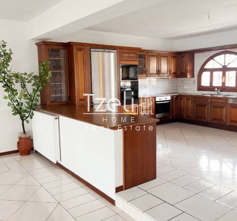 Maisonette 190 sqm for rent, Athens - South, Palaio Faliro