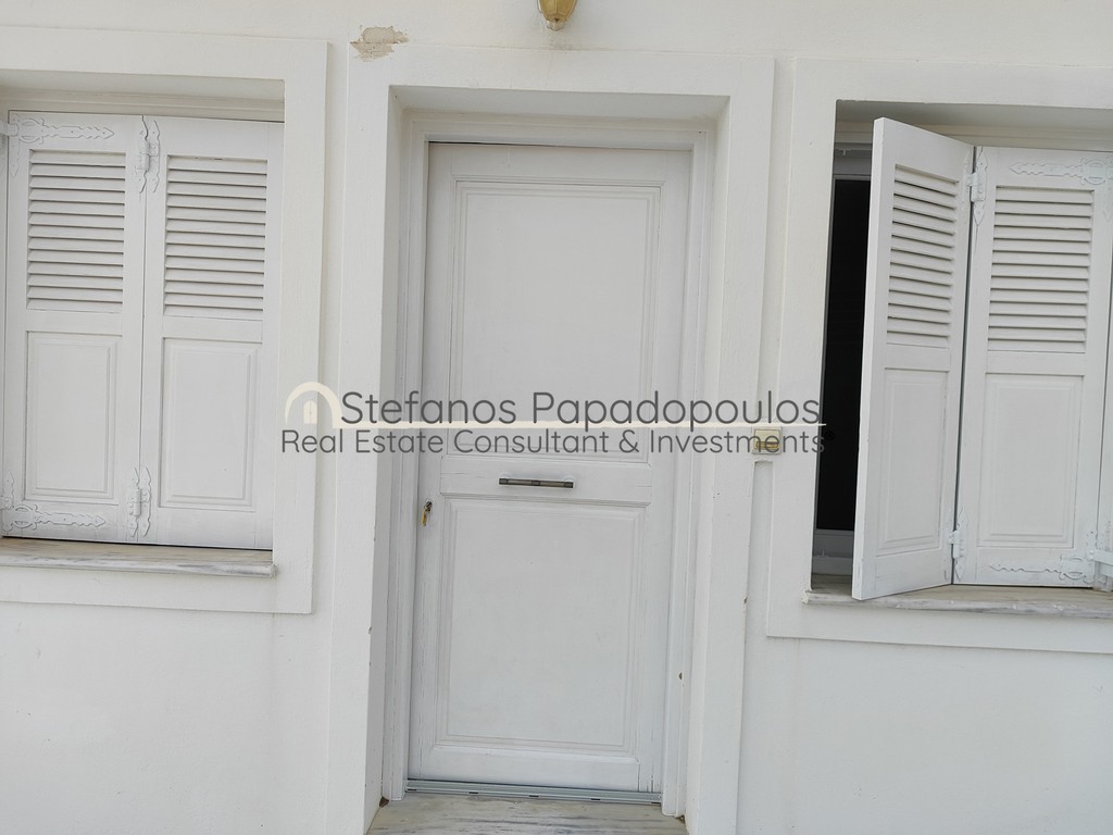 Συγκρότημα διαμερισμάτων 450 τ.μ. πρός πώληση, Κυκλάδες, Σαντορίνη