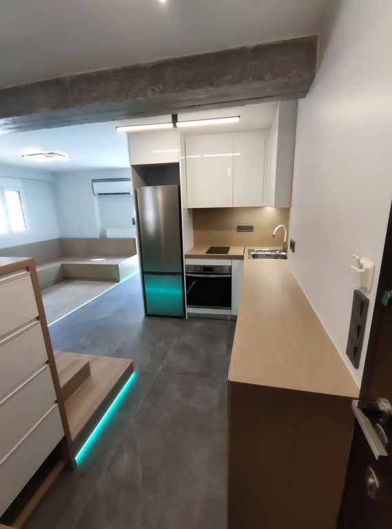 Studio / γκαρσονιέρα 35 τ.μ. προς ενοικίαση, Αμφιθέα Παλαιού Φαλήρου