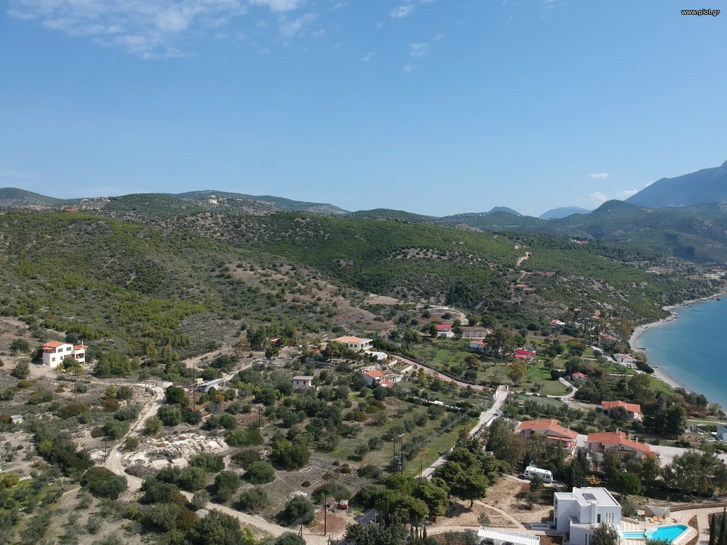 Οικόπεδο 7.450 τ.μ. πρός πώληση, Κορινθία, Λουτράκι-Περαχώρα