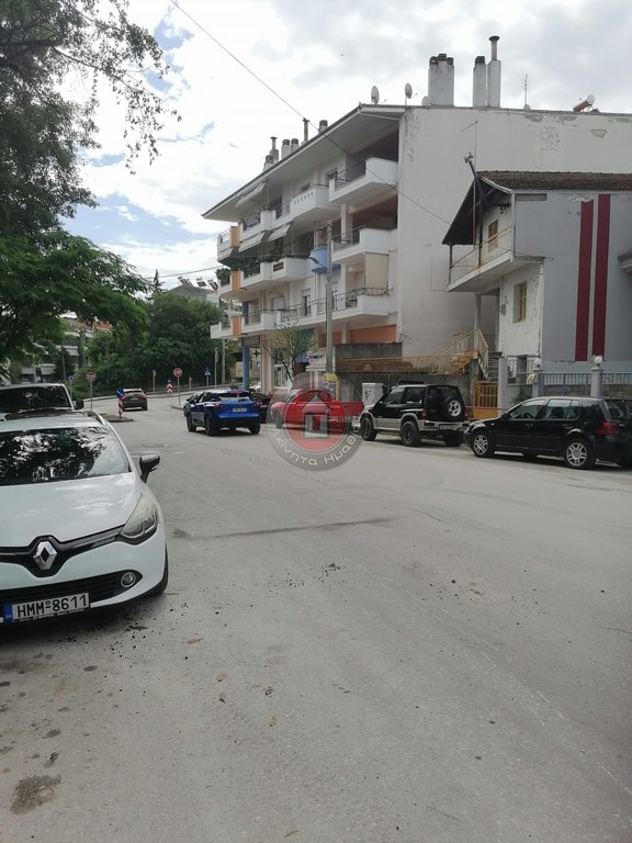 Επιχειρηματικό κτίριο 240 τ.μ. προς ενοικίαση, Ημαθία, Βέροια