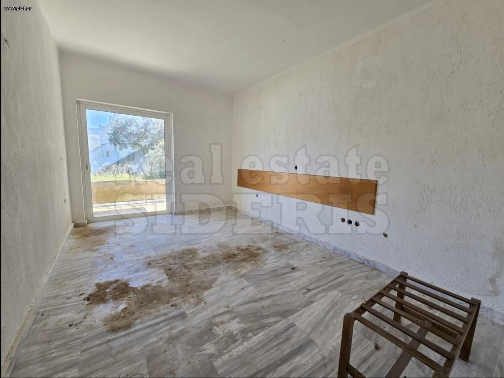 Κτίριο 492 τ.μ. προς πώληση, Λουτράκι-Περαχώρα