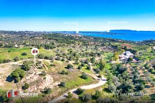 Αγροτεμάχια 4.100 τ.μ. για πώληση