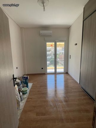 Apartment 81 sqm for rent, Athens - West, Petroupoli