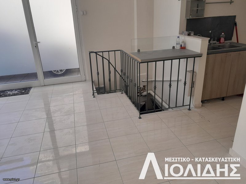 Κατάστημα 128 τ.μ. πρός πώληση, Θεσσαλονίκη - Κέντρο, Καμάρα