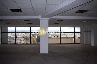 Office 330 sqm for rent