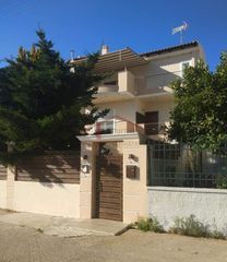 Μονοκατοικία 210 τ.μ. για πώληση