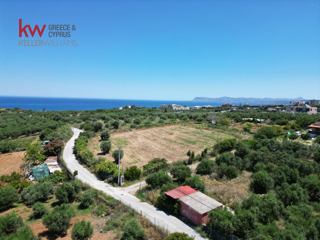 Οικόπεδο 4.415,70 τ.μ. προς πώληση, Σταλός