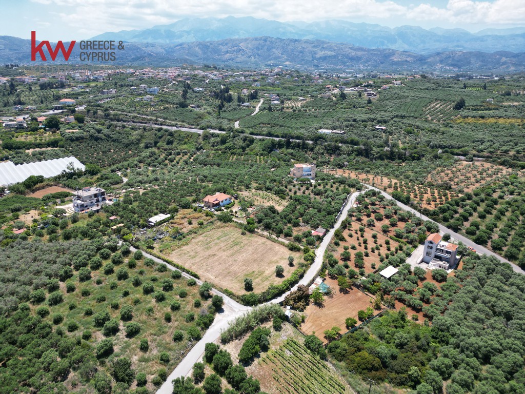 Οικόπεδο 4.415,70 τ.μ. προς πώληση, Σταλός