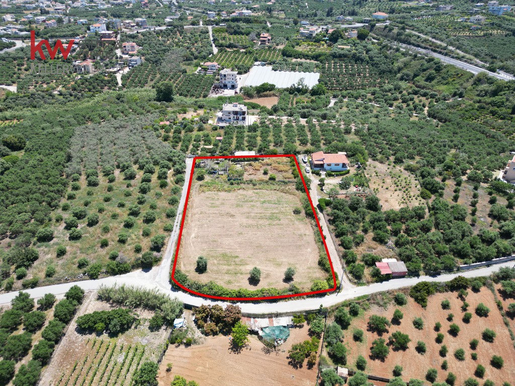 Οικόπεδο 4.415,70 τ.μ. προς πώληση, Σταλός