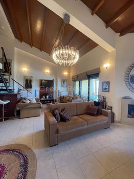 Maisonette 112 sqm for sale