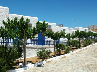 Ξενοδοχείο 1.200 τ.μ. προς πώληση, Αετός Καρύστου-thumb-12