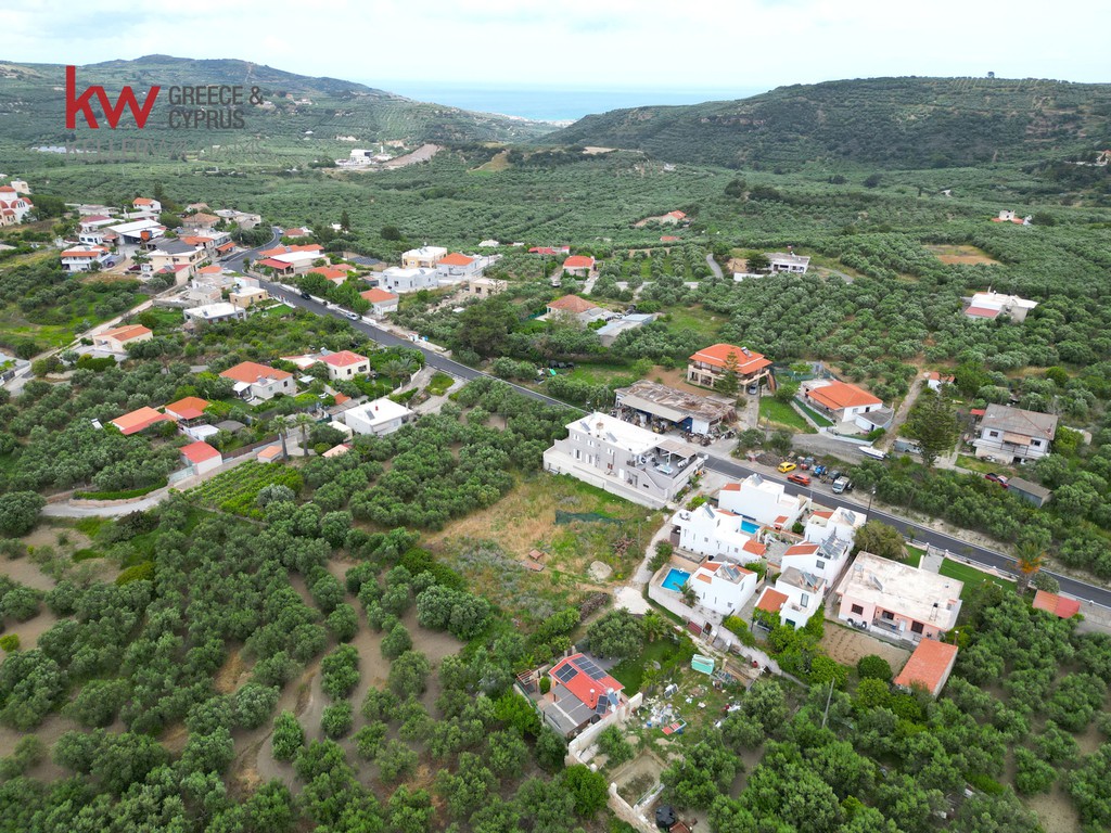 Οικόπεδο 1.214,83 τ.μ. προς πώληση, Καλυδονία