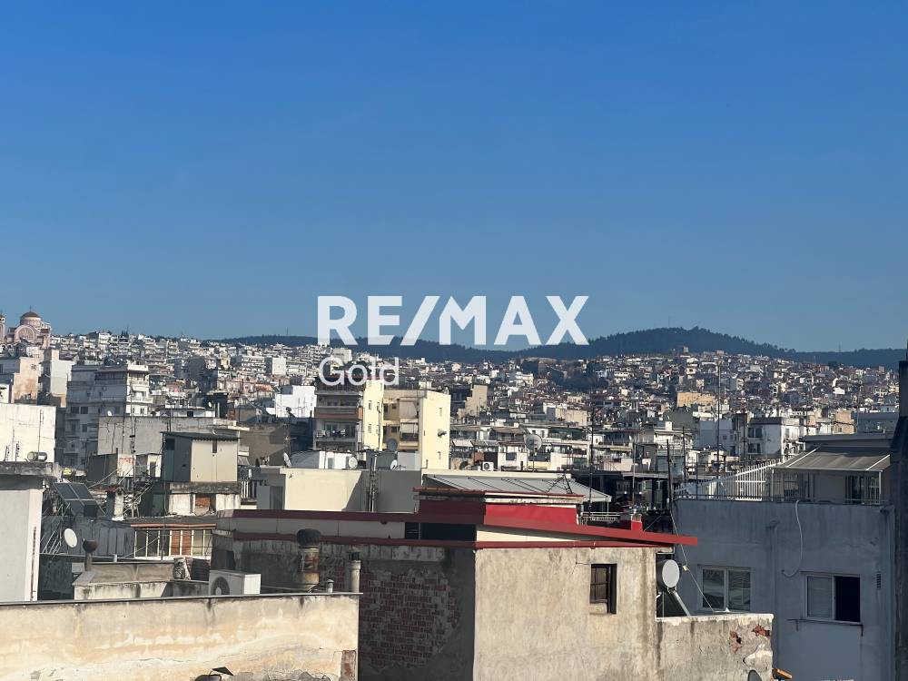 Επιχειρηματικό κτίριο 1.350 τ.μ. προς ενοικίαση, Βαρδάρης