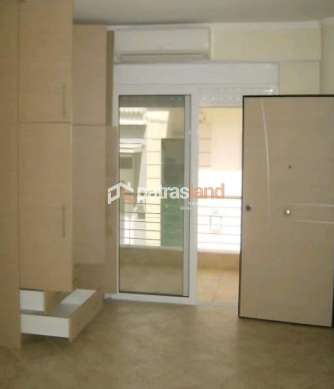 Studio / γκαρσονιέρα 30 τ.μ. προς ενοικίαση, Βλατερό