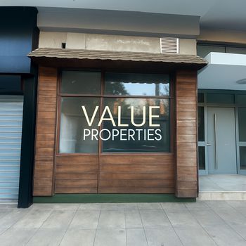 Store 56 sqm for sale