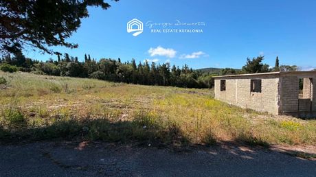 Land plot 1.104 sqm for sale