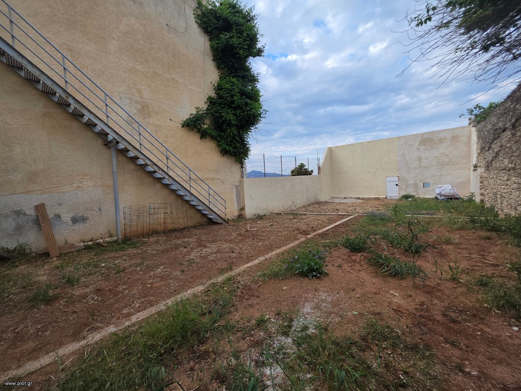 Κατάστημα 70 τ.μ. πρός ενοικίαση, Ν. Χανίων, Αρμενοί
