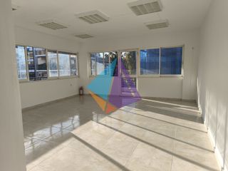 Γραφείο 135 τ.μ. για ενοικίαση, Αθήνα - Δυτικά Προάστια, Ίλιον-thumb-1