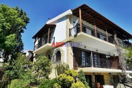 Maisonette 260 sqm for sale