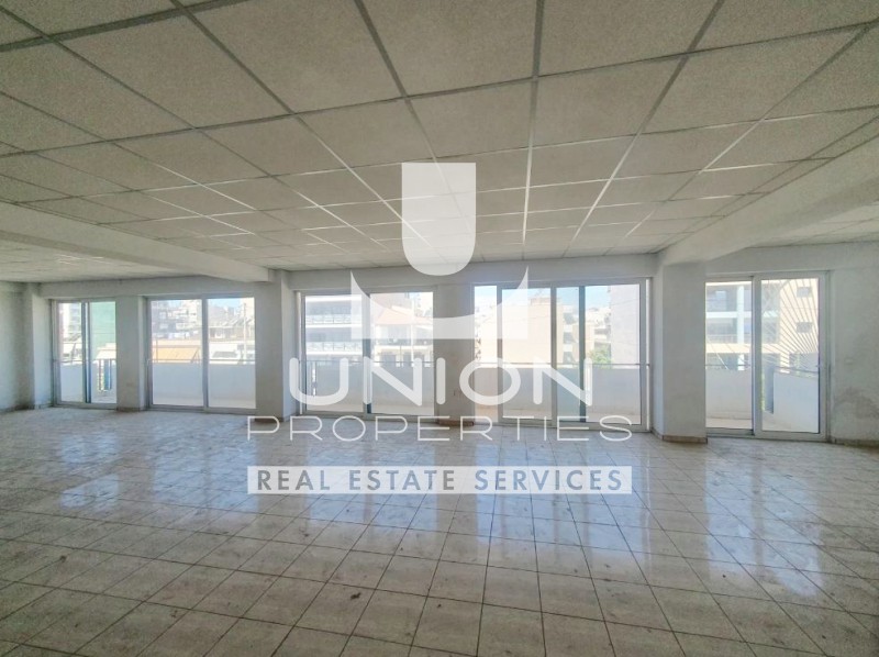 Επιχειρηματικό κτίριο 250 τ.μ. προς ενοικίαση, Τζιτζιφιές