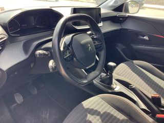 Peugeot 208 2022-thumb-4
