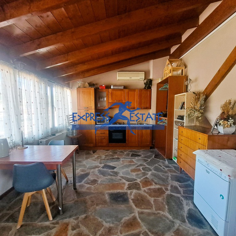 Συγκρότημα διαμερισμάτων 300 τ.μ. πρός πώληση, Αθήνα - Ανατολικά Προάστια, Μαραθώνας