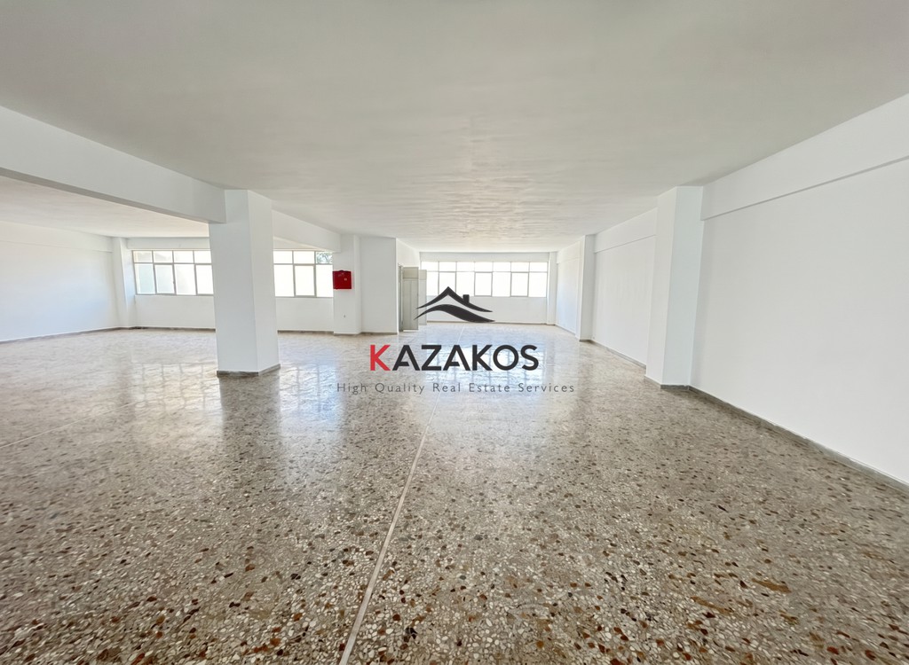 Επιχειρηματικό κτίριο 1.980 τ.μ. προς πώληση, Κολωνός - Κολοκυνθούς