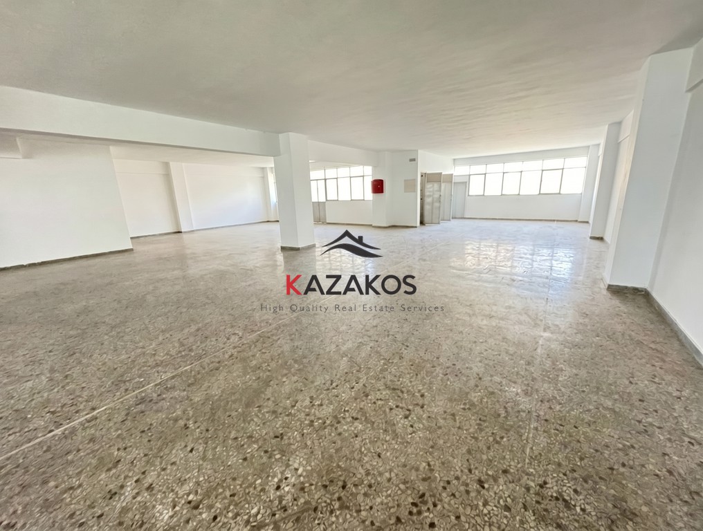 Επιχειρηματικό κτίριο 1.980 τ.μ. προς πώληση, Κολωνός - Κολοκυνθούς