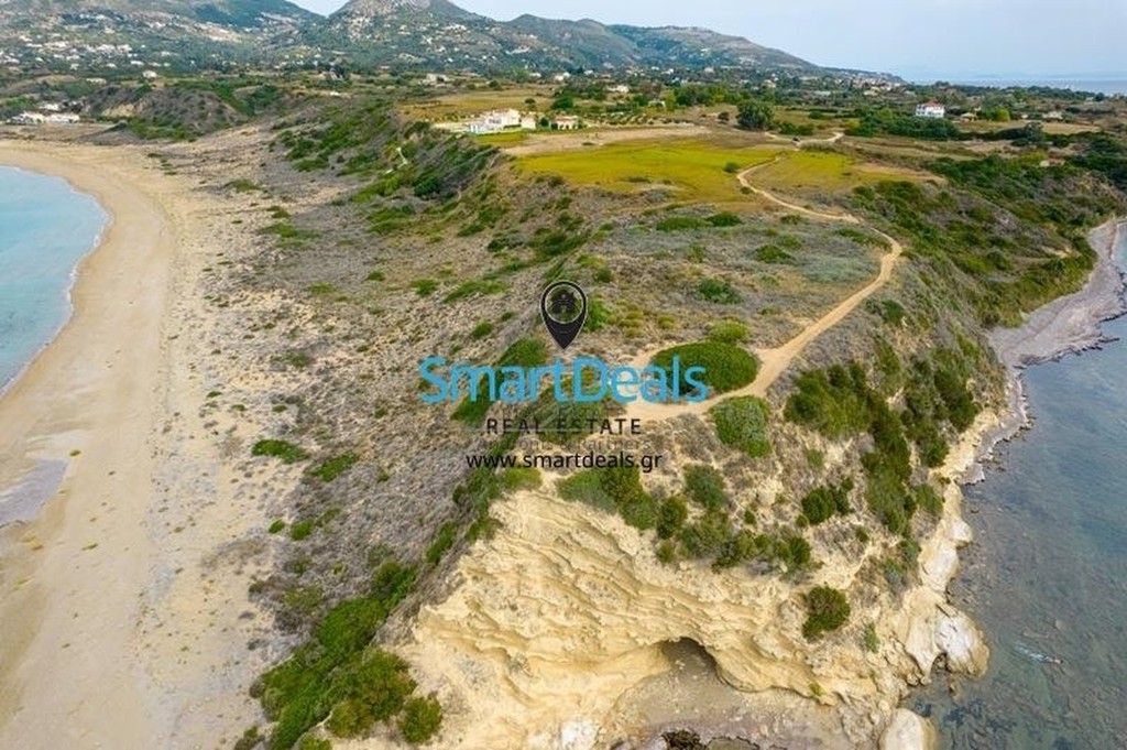 Αγροτεμάχια 8.115 τ.μ. προς πώληση, Αργοστόλι