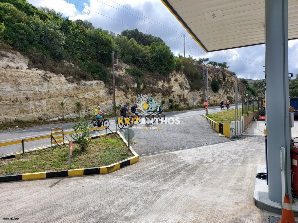 Επαγγελματικό 100 τ.μ. για ενοικίαση, Ν. Ρεθύμνου, Αρκάδι