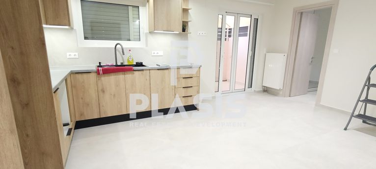 Apartment 65 sqm for rent, Athens - South, Voula