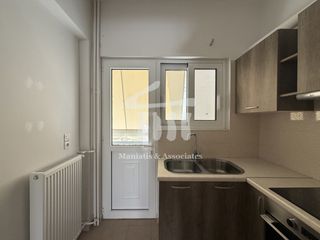 Διαμέρισμα 80 τ.μ. για πώληση, Πειραιάς, Αγία Σοφία-thumb-12