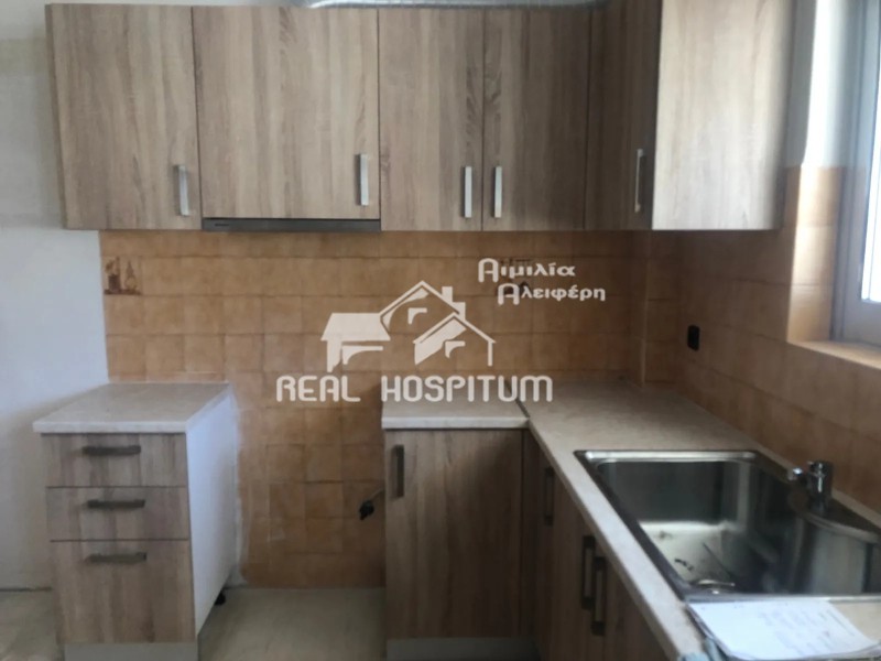 Apartment 96 sqm for rent, Athens - West, Petroupoli